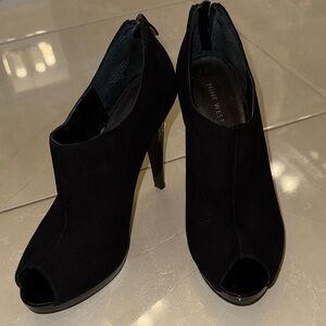 Nine West Black Peep Toe Heels